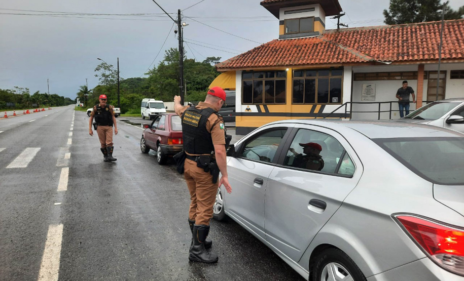 PRE reforça segurança nas rodovias paranaenses durante o Feriado