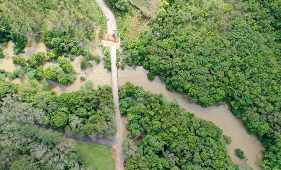 Copel e bombeiros alertam moradores da Campina Grande do Sul sobre vazão do rio Capivari