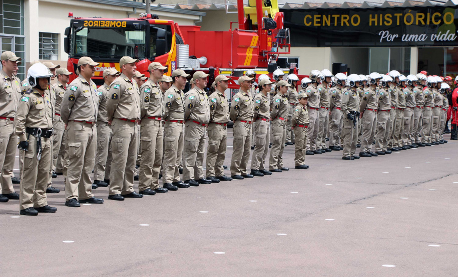 Governo do Estado propõe autonomia do Corpo de Bombeiros do Paraná