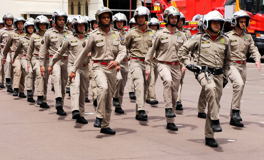 Governo do Estado propõe autonomia do Corpo de Bombeiros do Paraná