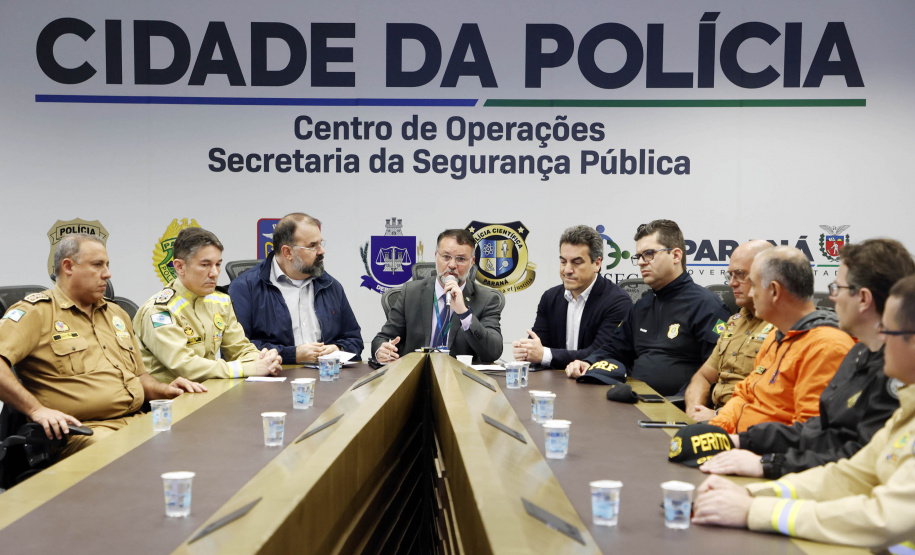 Paraná terá força-tarefa para atender vítimas do deslizamento na BR-376, no Litoral