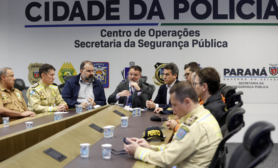 Paraná terá força-tarefa para atender vítimas do deslizamento na BR-376, no Litoral