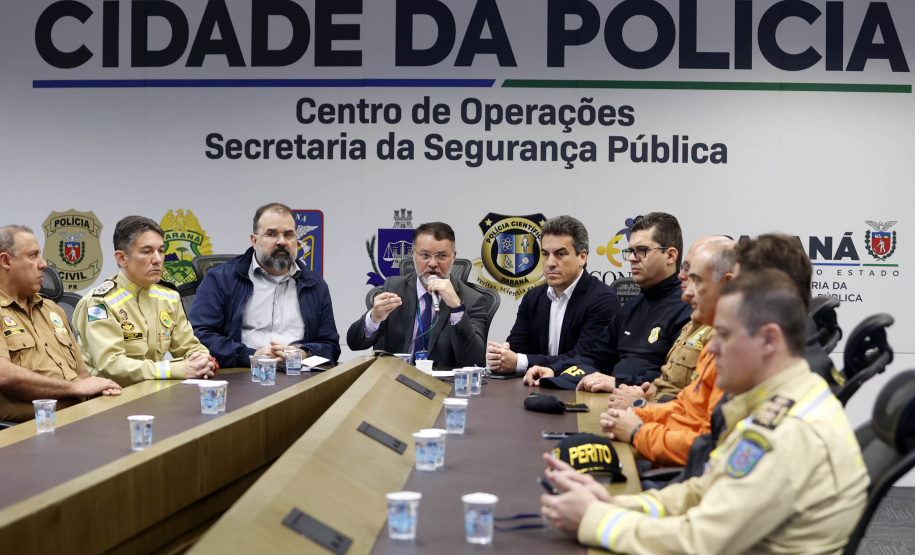 Paraná terá força-tarefa para atender vítimas do deslizamento na BR-376, no Litoral