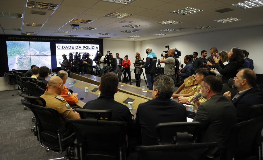 Paraná terá força-tarefa para atender vítimas do deslizamento na BR-376, no Litoral