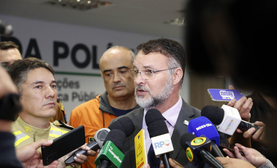 Paraná terá força-tarefa para atender vítimas do deslizamento na BR-376, no Litoral