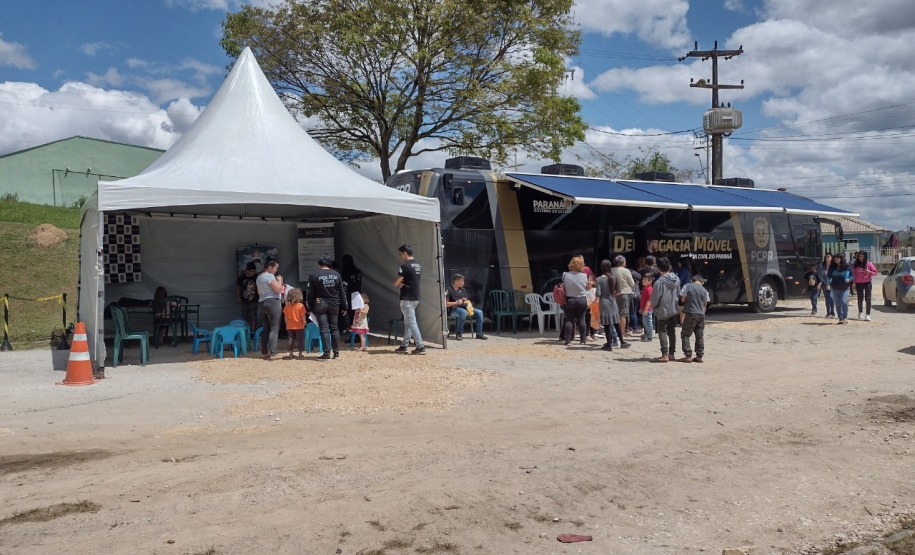 ações PCPR na Comunidade em Rio Branco do Sul
