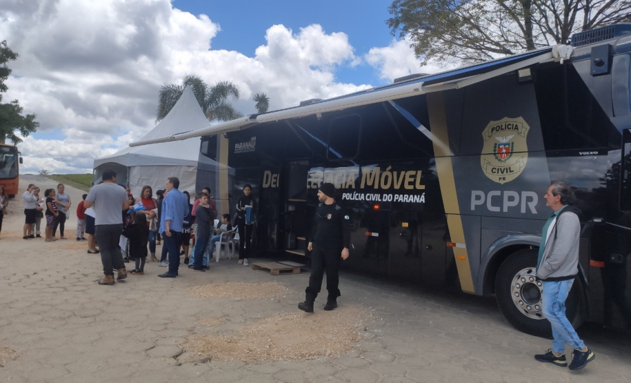 ações PCPR na Comunidade em Rio Branco do Sul