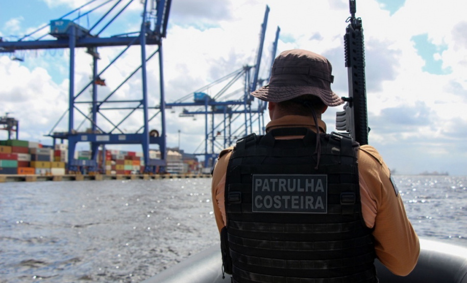 Patrulha Costeira da Polícia Militar garante mais segurança nas águas do Litoral