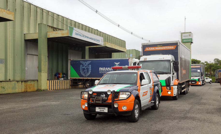 COM ESCOLTA, COMBOIO DO ESTADO COM INSUMOS DE SAÚDE ESTÁ A CAMINHO DO LITORAL