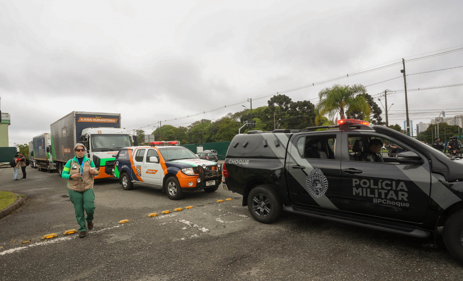 COM ESCOLTA, COMBOIO DO ESTADO COM INSUMOS DE SAÚDE ESTÁ A CAMINHO DO LITORAL