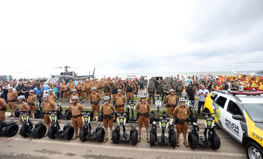 Governador lança o Verão Maior Paraná, que tem reforço de serviços e muito esporte e lazer
