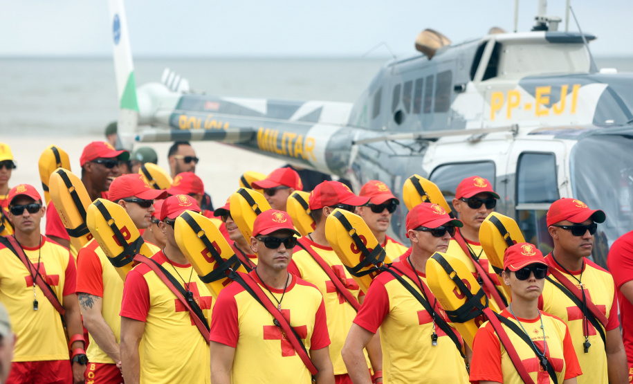 Governador lança o Verão Maior Paraná, que tem reforço de serviços e muito esporte e lazer