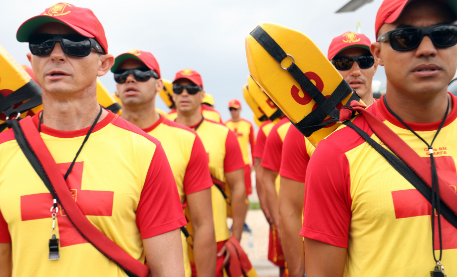 Governador lança o Verão Maior Paraná, que tem reforço de serviços e muito esporte e lazer