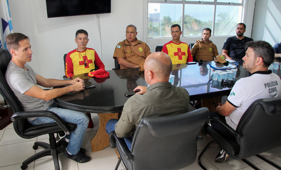 Secretário de segurança visita unidades das forças estaduais no Litoral
