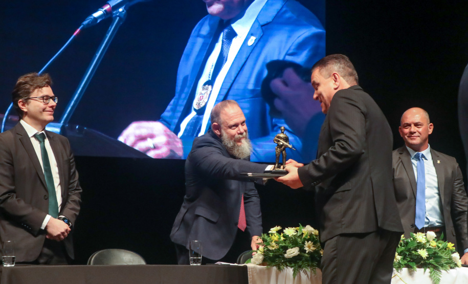 PCPR forma 400 novos policiais civis e traz mais segurança à população