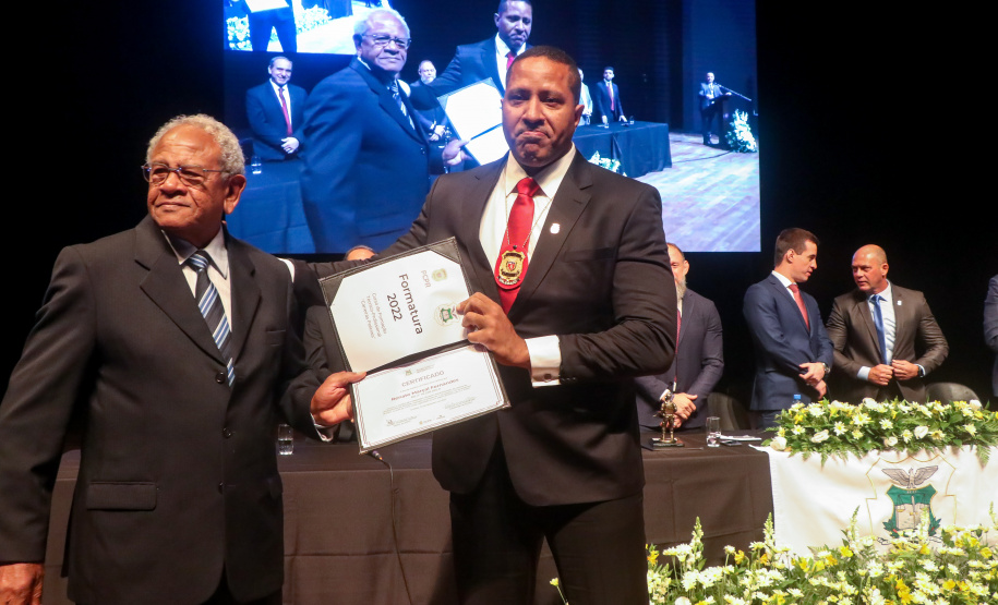 PCPR forma 400 novos policiais civis e traz mais segurança à população