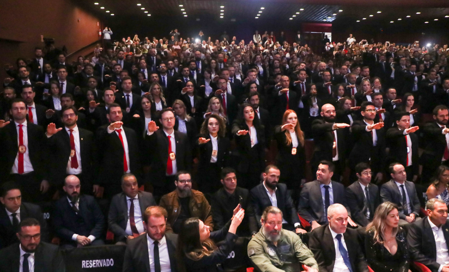 PCPR forma 400 novos policiais civis e traz mais segurança à população