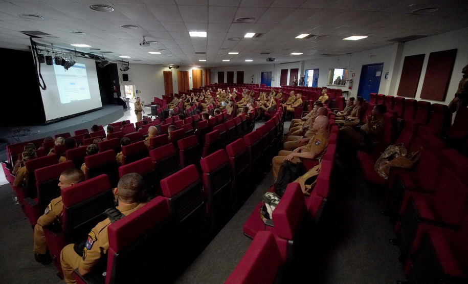 Efetivo da Polícia Militar participa de nivelamento técnico para o Verão Maior Paraná