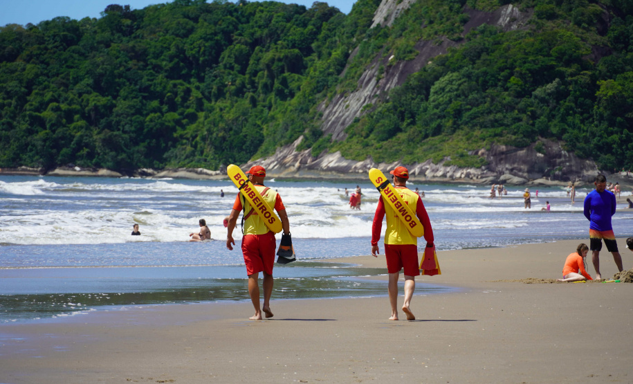 Corpo de Bombeiros vai atuar com mais de 900 profissionais no Verão Maior Paraná
