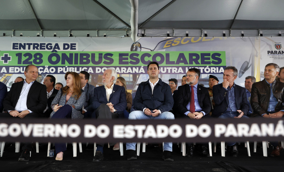 Governador entrega 45 novas viaturas para as forças de segurança pública