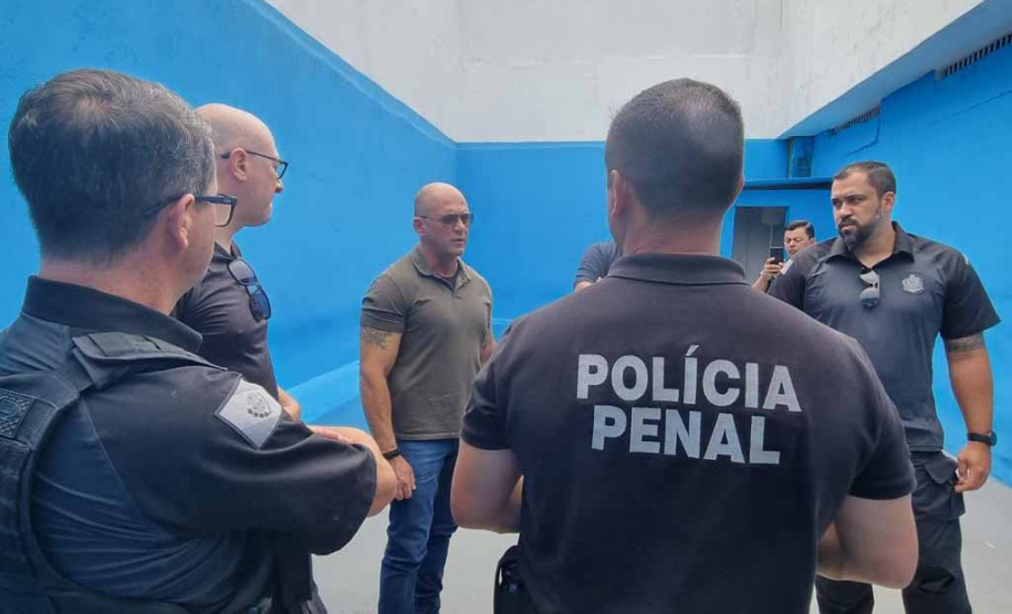 Secretário da Segurança acompanha ações do Verão Maior Paraná em Guaratuba e na Ilha do Mel