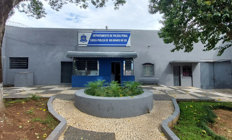 Ação integrada leva à unidade prisional do Paraná certidões retificadas a travestis e transexuais