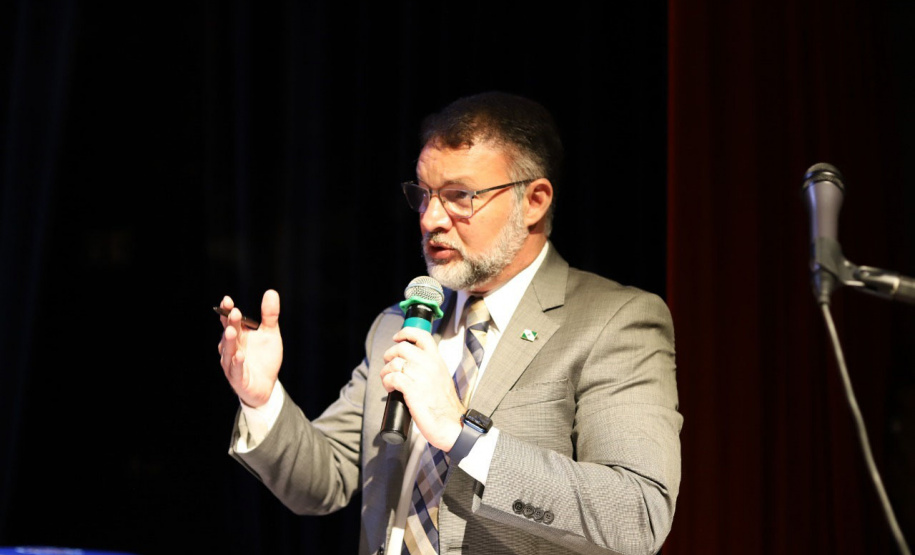 Curso de Aperfeiçoamento de Oficiais forma 66 novos capitães para PMPR e Corpo de Bombeiros