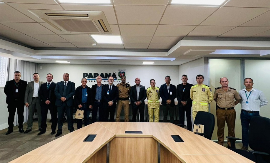 Secretário Hudson se reúne com representantes das associações da PMPR e CBM