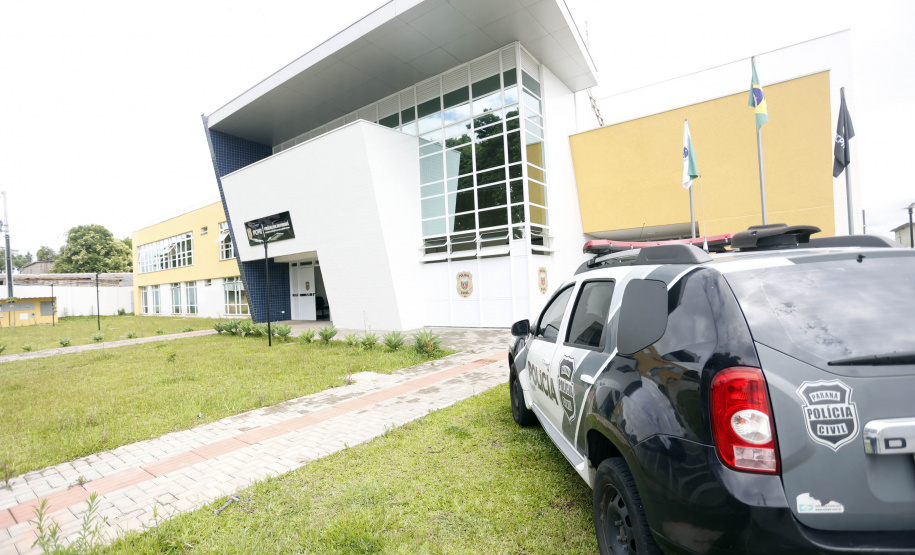 Pioneira no Brasil, delegacia que soluciona crimes antigos elucidou mais de 100 casos em 2022