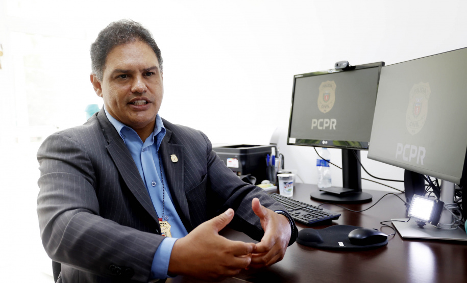 Pioneira no Brasil, delegacia que soluciona crimes antigos elucidou mais de 100 casos em 2022