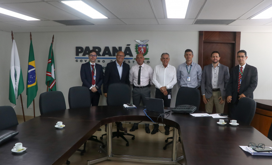 Secretário Hudson se reúne com Polícia Científica, deputado e prefeito de Loanda