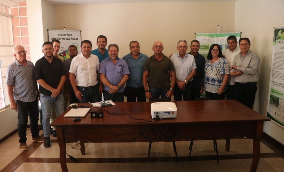 Secretário Hudson participa de reunião com prefeitos da região Noroeste do Paraná