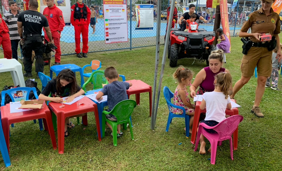 Sesp apresenta estrutura e serviços no evento Litoral Cidadão, em Guaratuba