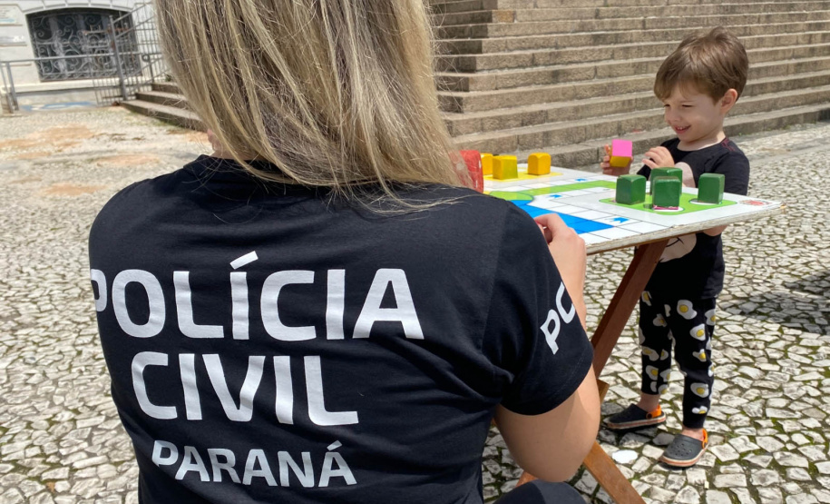 Polícia Civil auxilia população de Guaratuba com mutirão de serviços neste final de semana