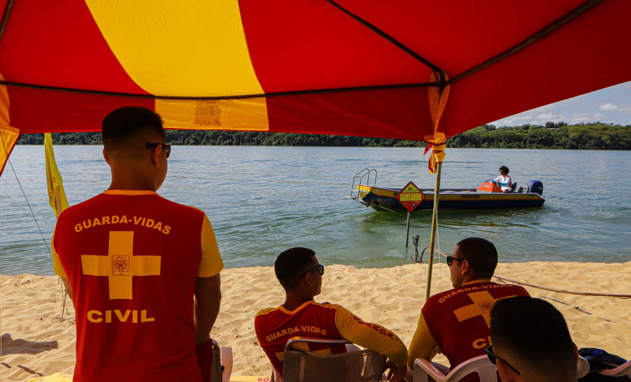 Prainhas do Noroeste não registram afogamentos em áreas protegidas por guarda-vidas