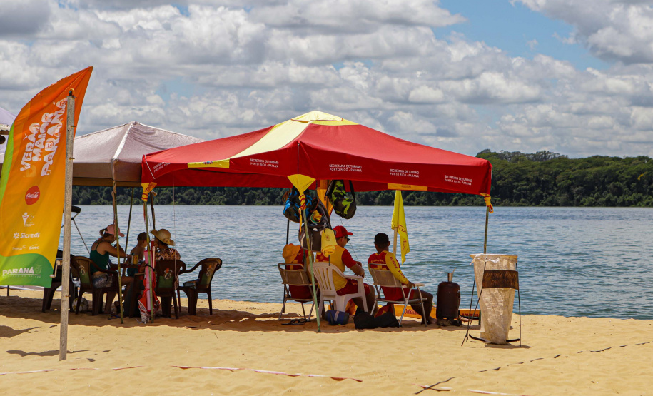 Prainhas do Noroeste não registram afogamentos em áreas protegidas por guarda-vidas
