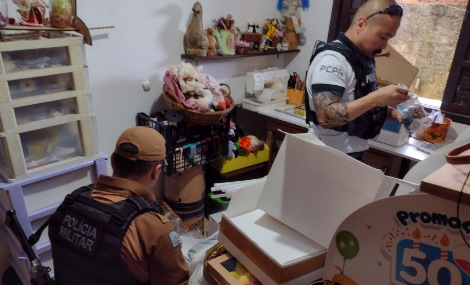 Forças de segurança prendem quatro pessoas e apuram possível homicídio de mulher em Matinhos