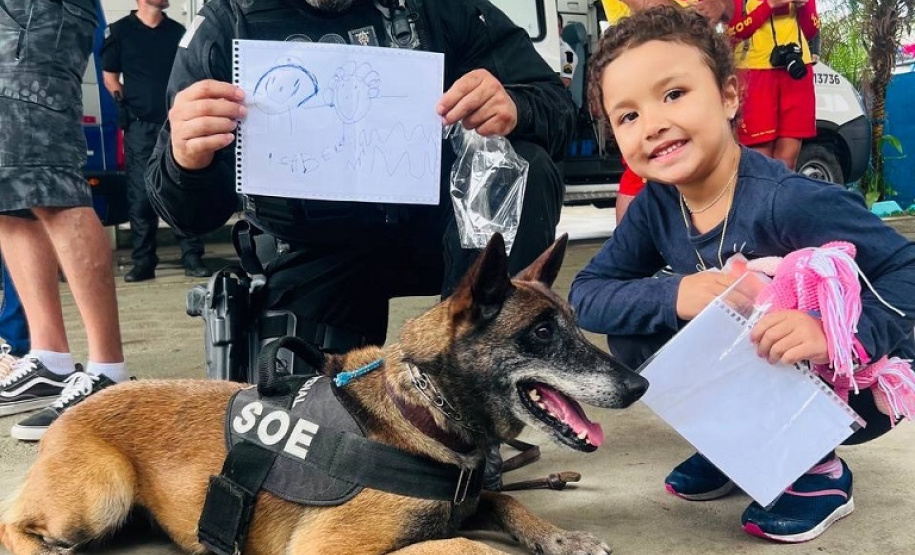 Cães da Polícia Penal são atração do Litoral Cidadão