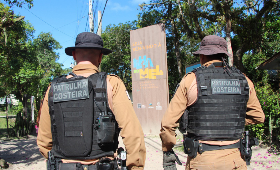PM na Ilha do Mel garante tranquilidade a moradores, comerciantes e turistas