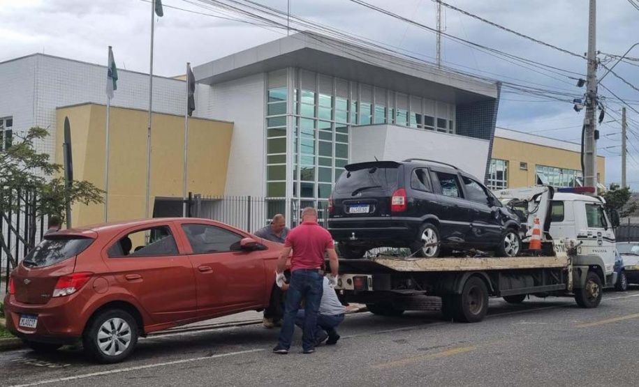 Polícia Civil inicia nova etapa de remoção de veículos apreendidos em delegacias da RMC