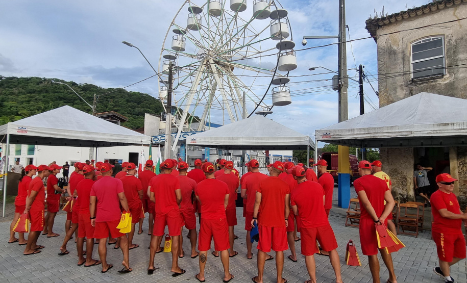 Corpo de Bombeiros forma nova turma num dos cursos mais concorridos da instituição
