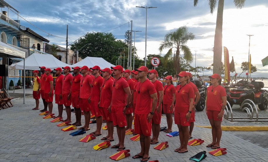 Corpo de Bombeiros forma nova turma num dos cursos mais concorridos da instituição