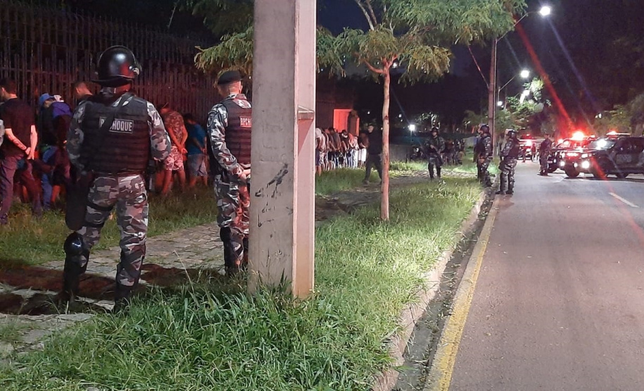 Polícia Militar antecipa ações e evita confronto de torcidas antes do clássico Atletiba na capital