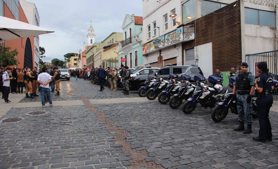 Estado e prefeitura de Curitiba lançam operação para intensificar policiamento estratégico