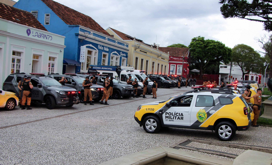 Estado e prefeitura de Curitiba lançam operação para intensificar policiamento estratégico