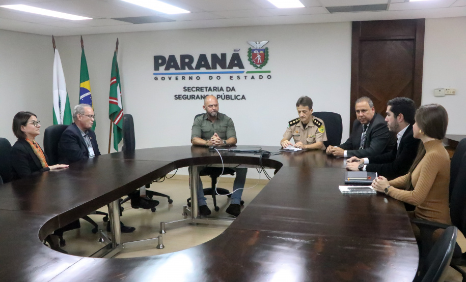 Secretário de Segurança recebe presidente da FIEP