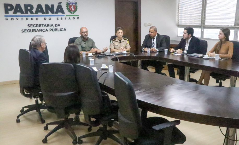 Secretário de Segurança recebe presidente da FIEP