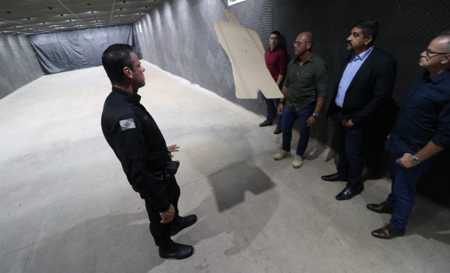 Secretário Hudson visita unidades de segurança em Londrina