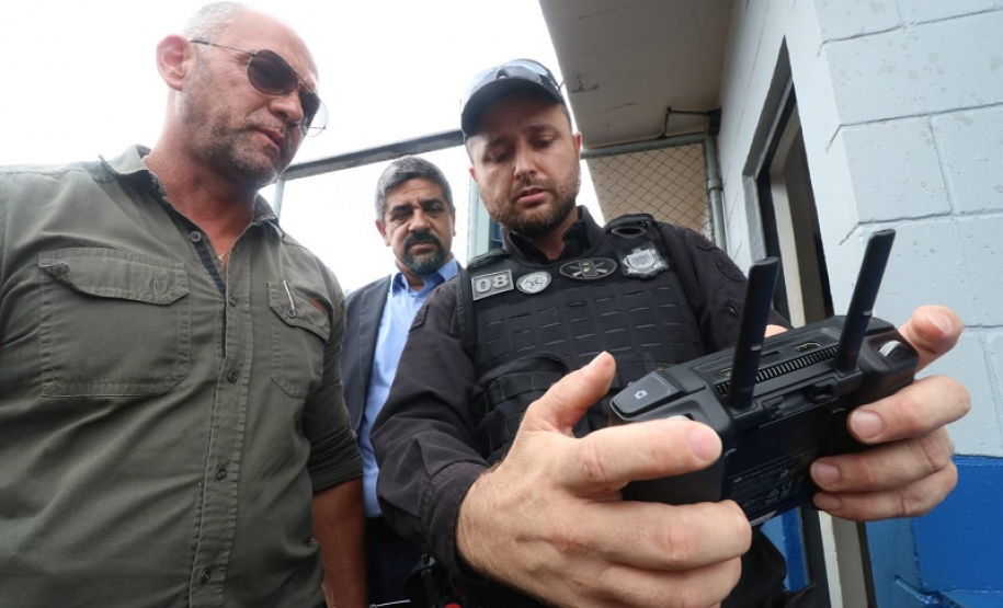 Secretário Hudson visita unidades de segurança em Londrina