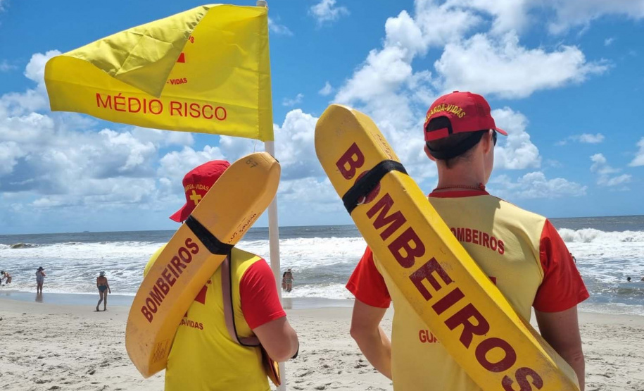 Bombeiros salvaram 1.284 vidas no Litoral de 22 de dezembro até o último domingo